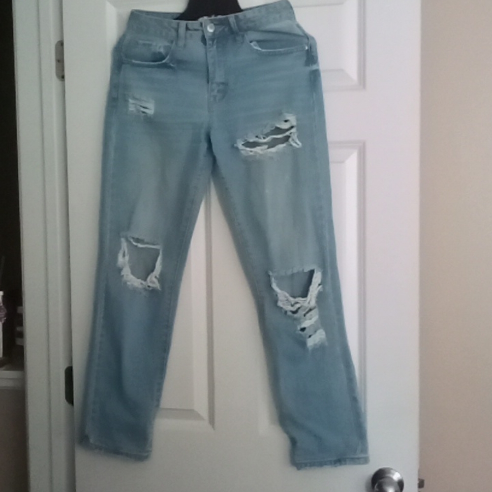 Forever 21 Los Angeles, size 24, Ripped Blue Jeans, Light Blue